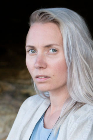 Elina Naan